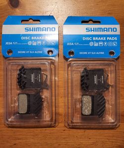 Brzdové destičky SHIMANO J03A s chladičem