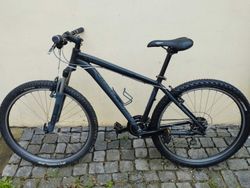 Horské kolo Specialized Hardrock 27,5; vel. rámu 16" pro výšku 155-165cm, 3x8 rychl