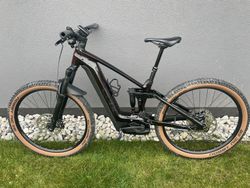 Prodám elektrokolo CUBE STEREO HYBRID 140 HPC RACE 750