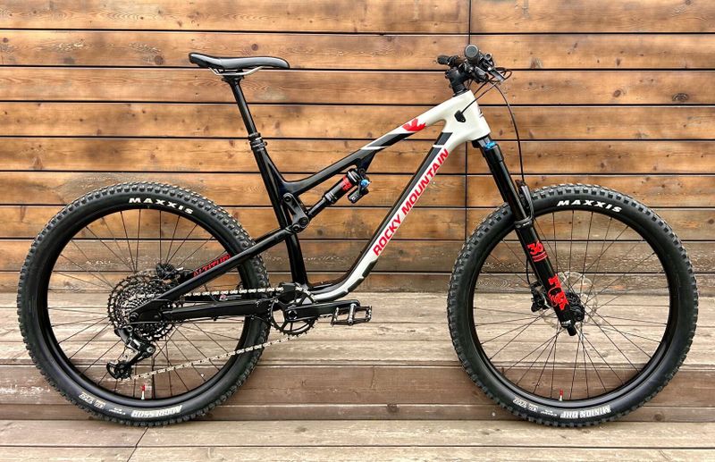 Rocky Mountain Altitude Carbon 70