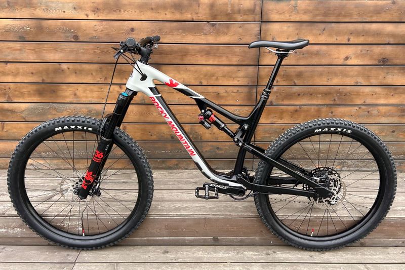 Rocky Mountain Altitude Carbon 70