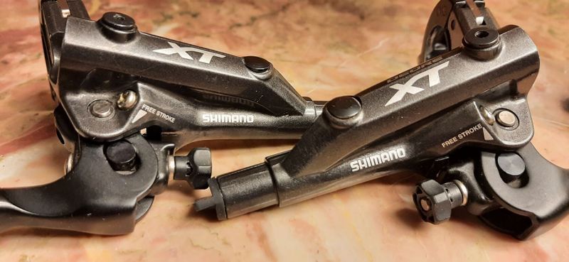 Páky Shimano XT bezvadný stav