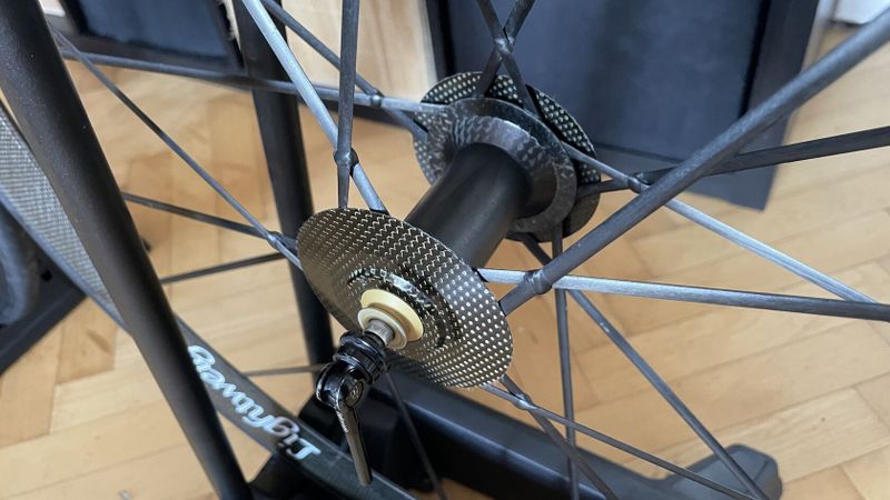 Lightweight / galuska / ořech Shimano 11s