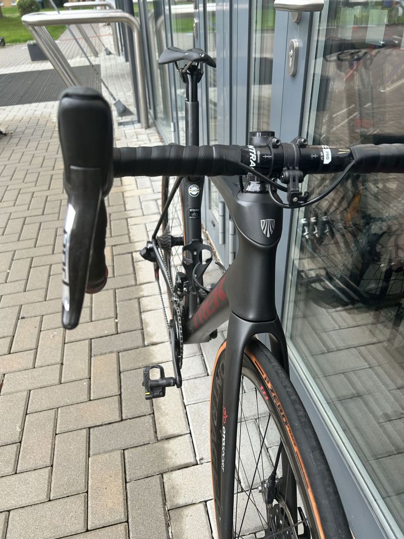 TREK Domane SLR 9 AXS 2021