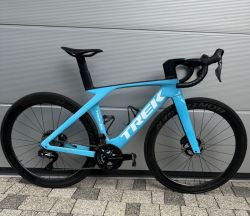 Prodám silniční závodní týmové kolo TREK MADONE SLR 9 GEN 7 Disc, POWERMETER, TOP stav, nepoškozené