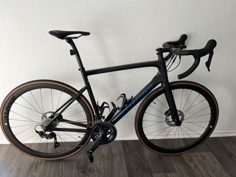 Prodám Specialized Tarmac SL6 - Ultegra, jako nové!