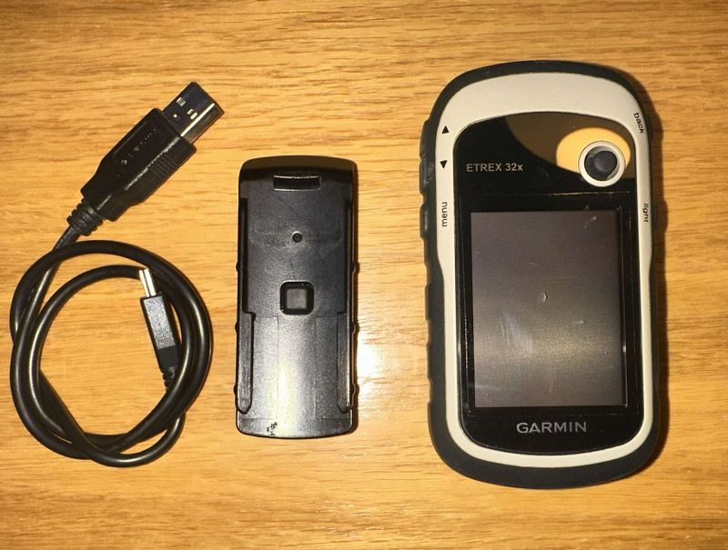 Garmin eTrex 32X EU TOPO + 32 GB karta