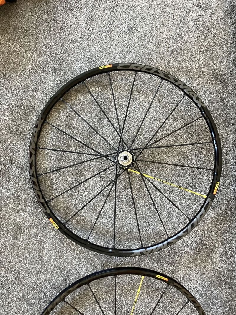 Mavic crossmax 29”, vaha 1566g, orech hg,xd,micro PC:20 000 kc