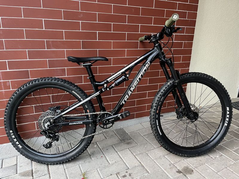 Dětské celoodpružené trail/enduro kolo Transition Ripcord 24”