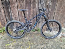 TREK Slash 8 Gen 6 Marianas Blue vel.ML