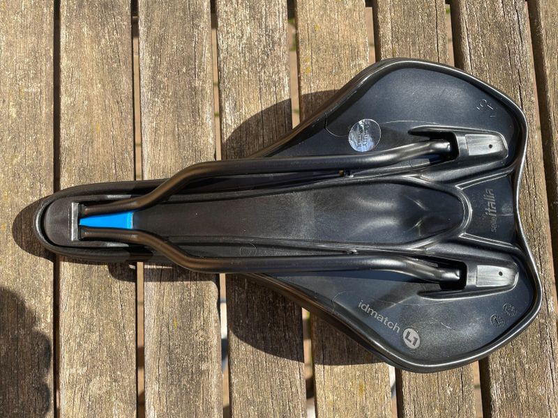 Prodám nové sedlo Selle Italia SLR