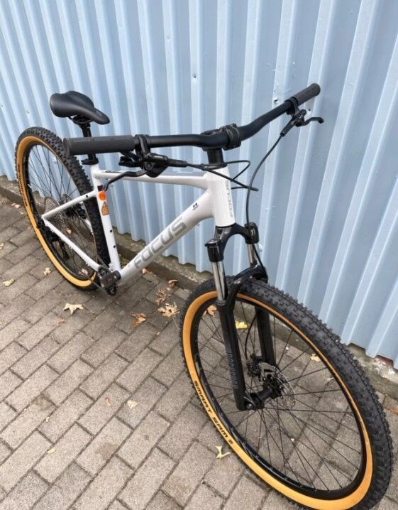 Bicykel MTB FOCUS Whistler 3.8