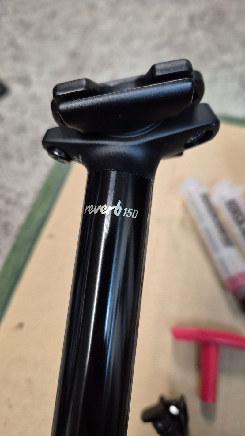 Rock Shox Reverb Stealth 2X, 150mm, 31,6mm