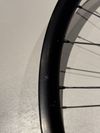 Karbon kola DT Swiss EXC1200 29' boost 30mm Shimano Micro spline hub 180