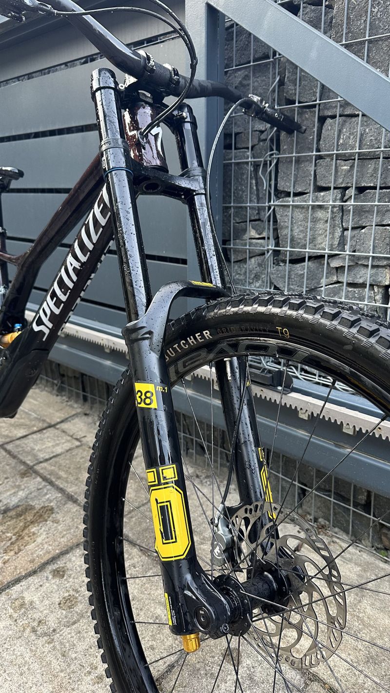 Specialized Demo race 2023