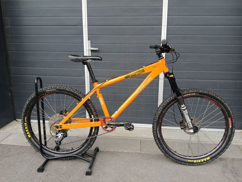 Dirt / horské kolo Mongoose Fireball