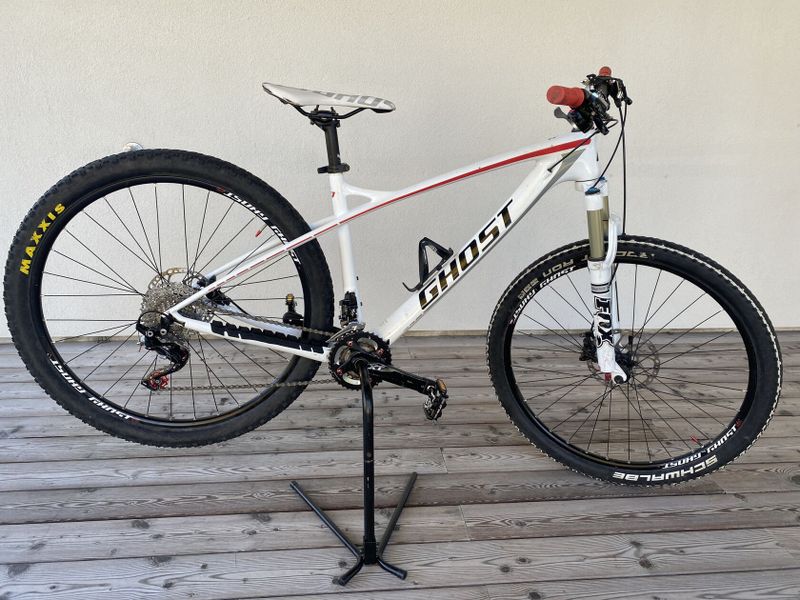 Hardtail XC MTB Ghost Nila 5 carbon vel.M 27,5”