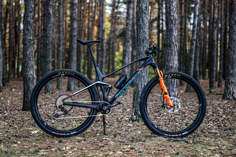 Mondraker F-Podium Carbon RR