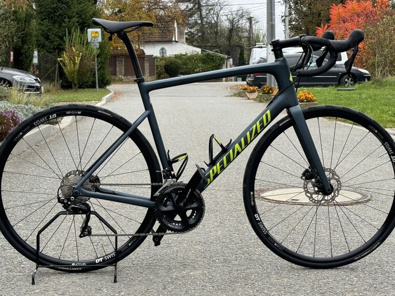 Specialized Tarmac SL6 Disc Sport