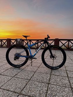 Trek Supercaliber 29” L 2022