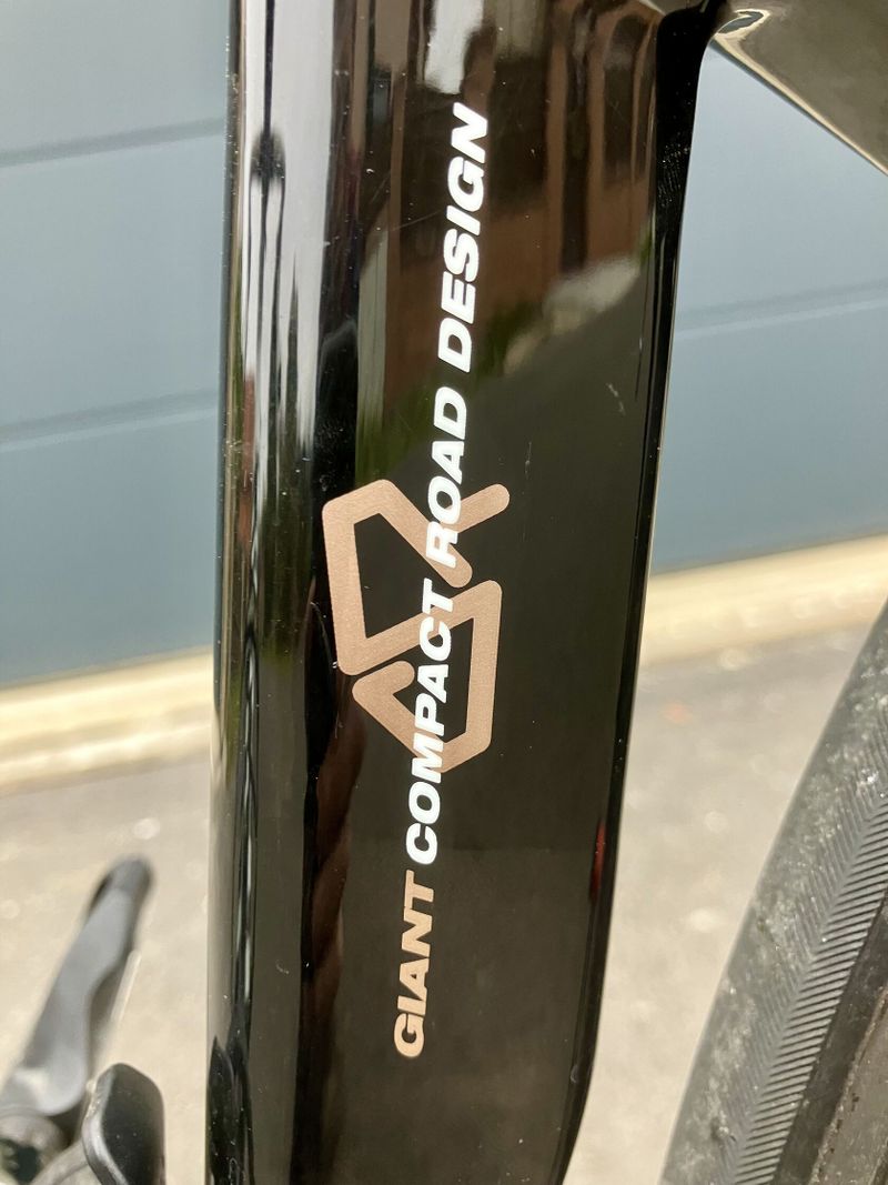 Giant Defy Composite - prodáno