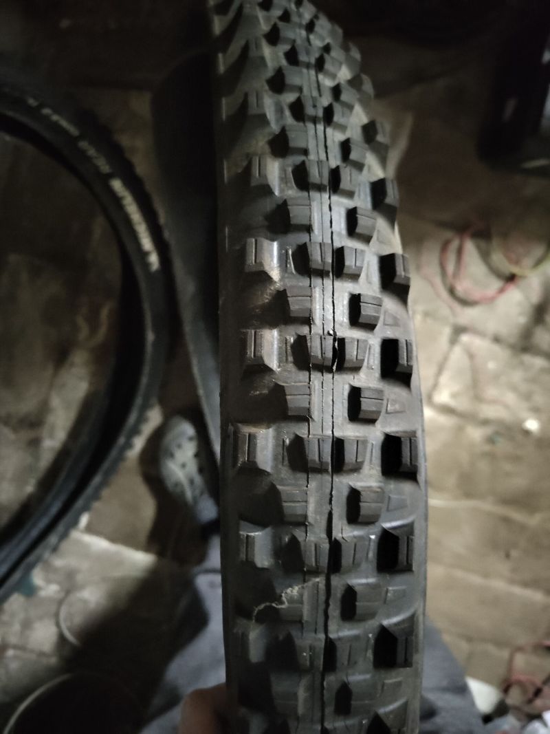 Michelin Wild enduro přední i zadní 29" 2,4 široké 