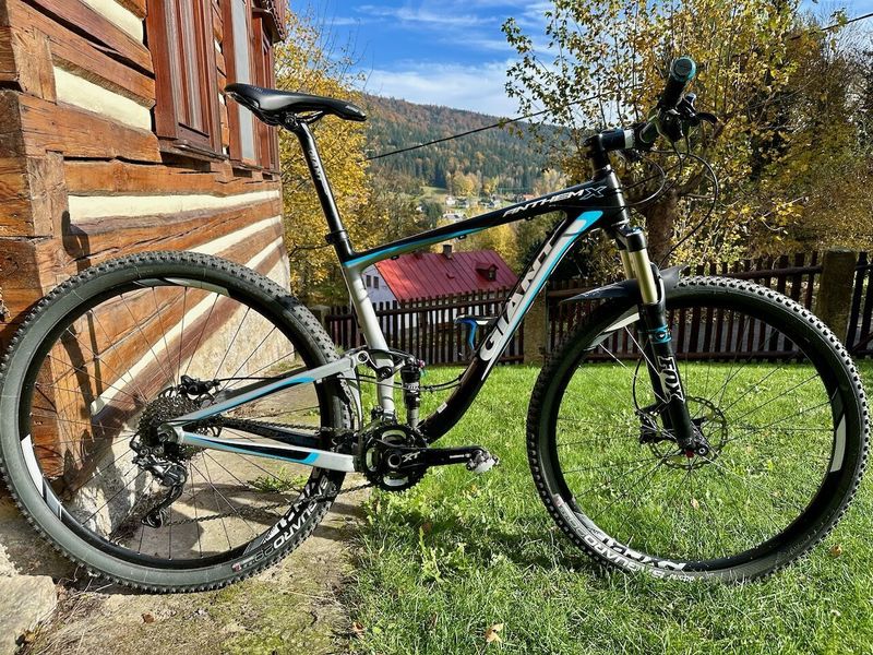 Celoodpružené kolo Giant Anthem X Advanced 29er L