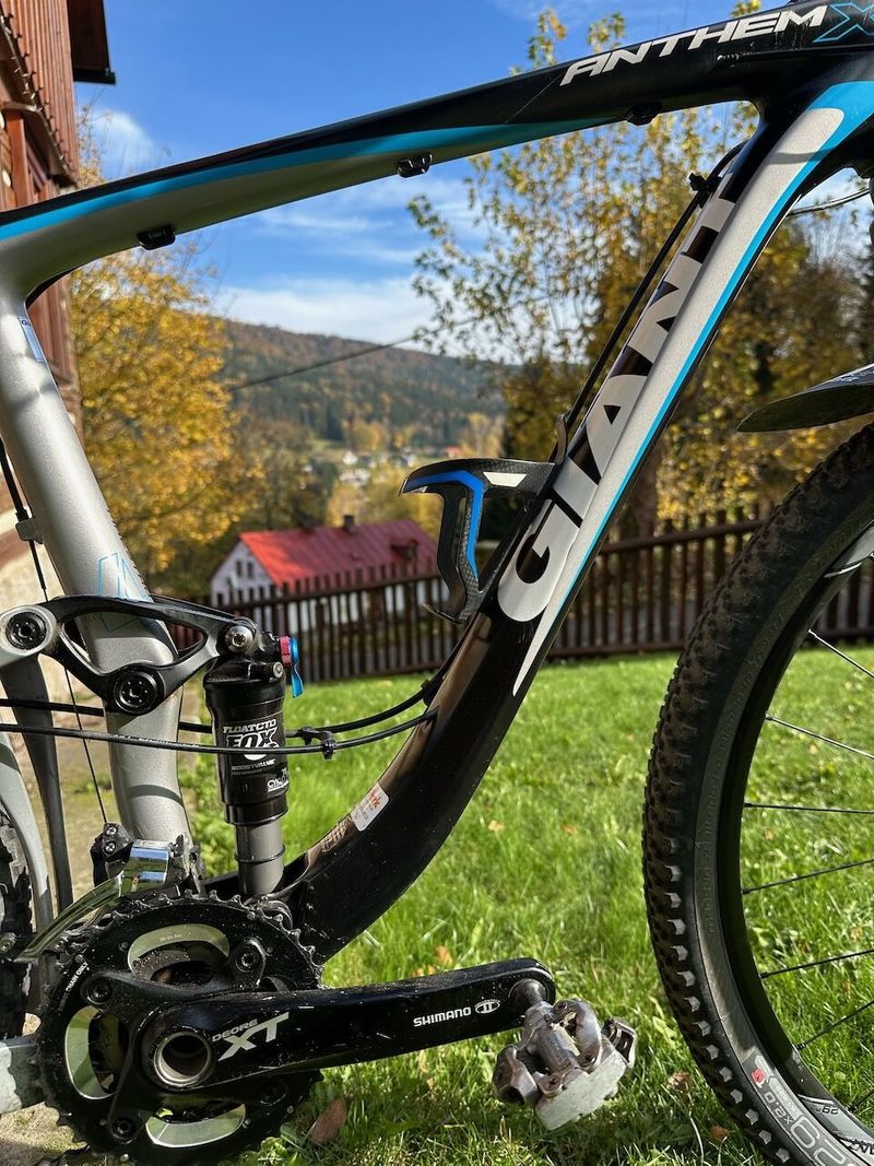 Celoodpružené kolo Giant Anthem X Advanced 29er L