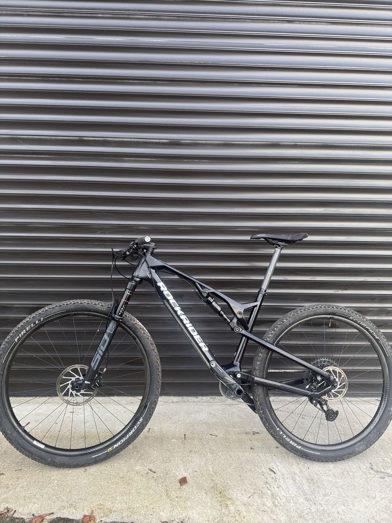 Rockrider XC920S - celokarbon 120mm