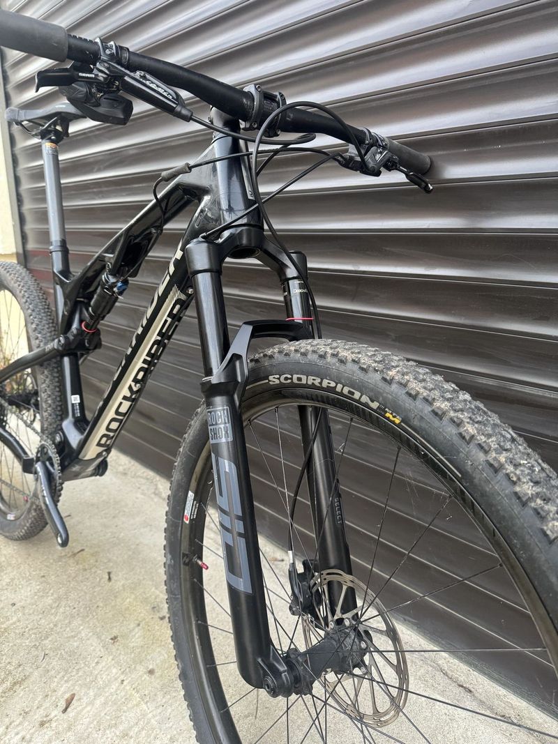 Rockrider XC920S - celokarbon 120mm