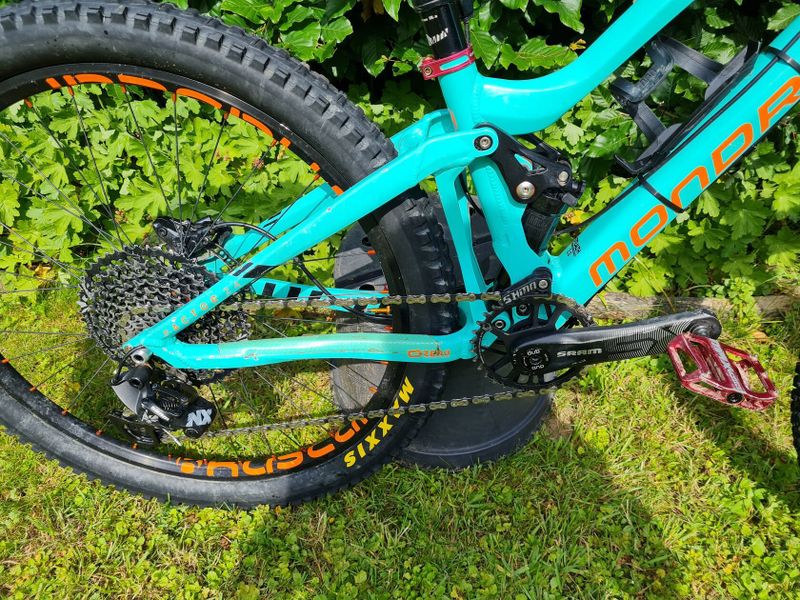 Prodám Youth Enduro Mondraker Factor 24 