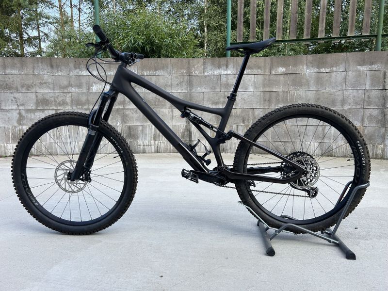 SPECIALIZED Stumpjumper Expert 2023 carbon 