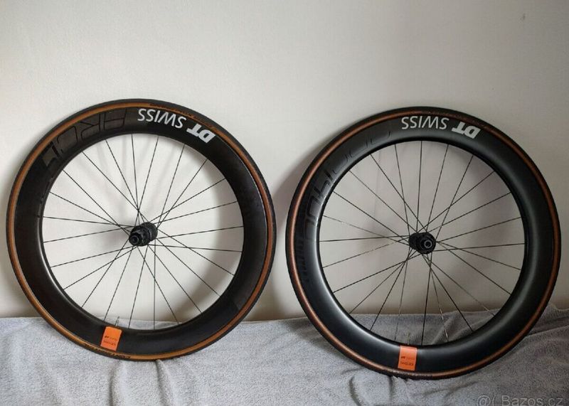 PROFI SILNIČNÍ SET - RÁM RIDLEY HELIUM, KARBONOVÁ KOLA DT SWISS, SADA DURA ACE. PC=280.000,-