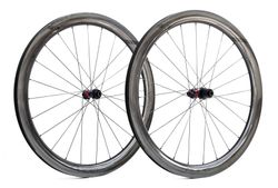 JARNÍ AKCE! all-road karbonové výplety DUKE Baccara X 48/DT SWISS 240 New/SAPIM CX-Ray 1340 g disc