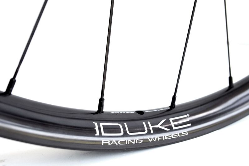 MEGA ČISTKA! karbonové výplety 29" DUKE Lucky Jack HD SLS4 28/DT350sNew/SAPIM CX-Ray 1.329 g