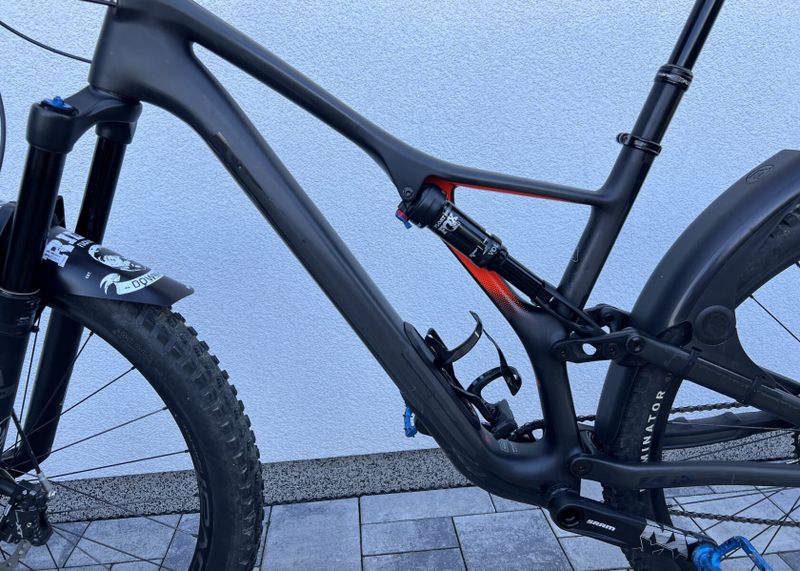 Stumpjumper Comp Carbon 29, Shimano XT 4pistky brzdy!!- výborný stav!!! 