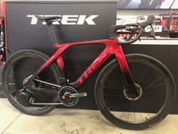 Trek MADONE SLR 7 SRAM AXS GENERACE 7