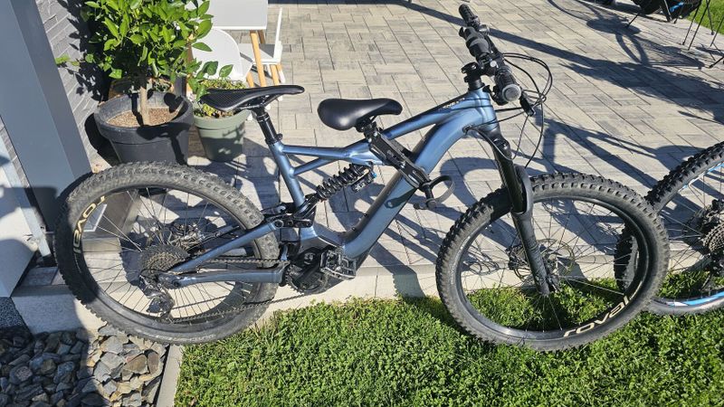 Specialized kenevo