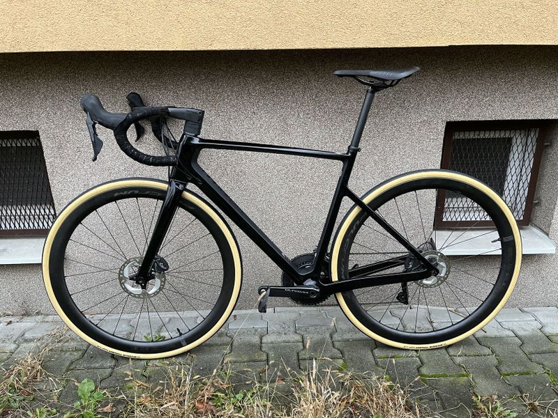 Van Rysel EDR Ultegra M