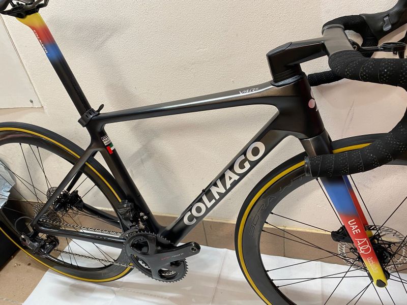 Colnago V4Rs Emirates, Campagnolo SR EPS