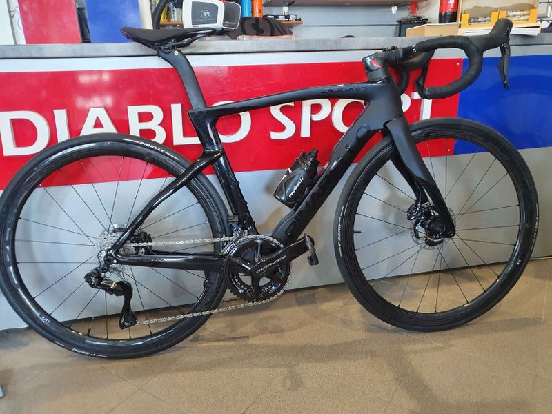 Pinarello Dogma F, model 2022, vel. 515, BoB