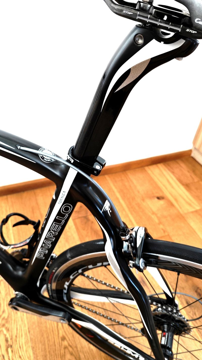 Prodám silniční kolo Pinarello DOGMA 65.1, think2, limited edition TDF