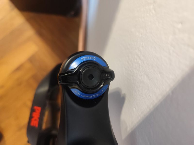 Vidlice RockShox Pike Charger RC 27.5