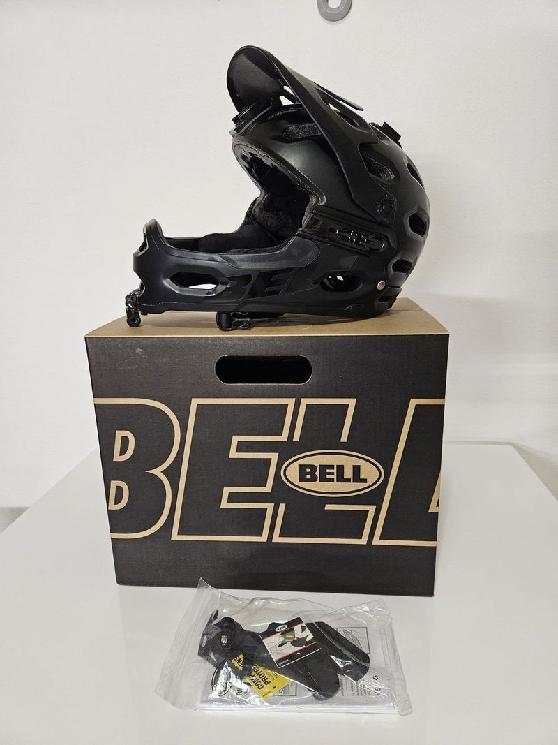 bell super 3r mips S(52-56cm)