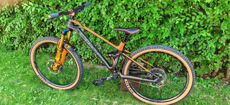 Karbonový Mondraker Foxy RR 29 SE 2020,Trail, Enduro,MTB