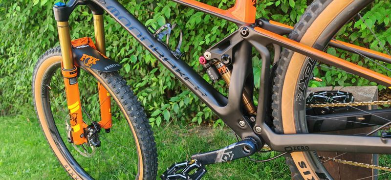 Karbonový Mondraker Foxy RR 29 SE 2020,Trail, Enduro,MTB