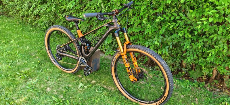 Karbonový Mondraker Foxy RR 29 SE 2020,Trail, Enduro,MTB