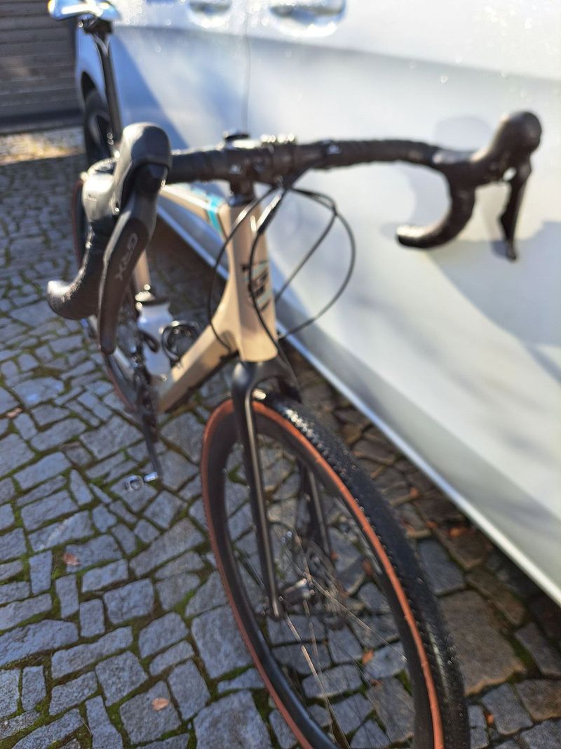 Prodám gravel GT Grade