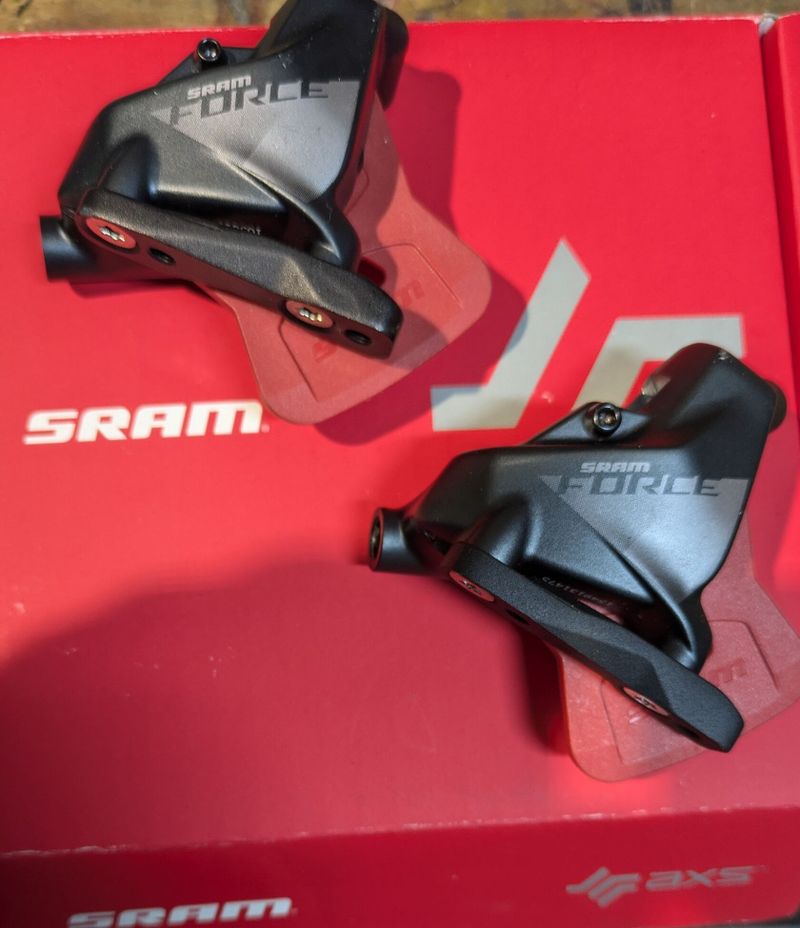 Sram Force třmeny nové 