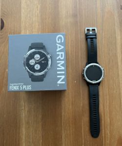 Prodám hodinky Garmin Fenix 5 - velmi zachovalý stav